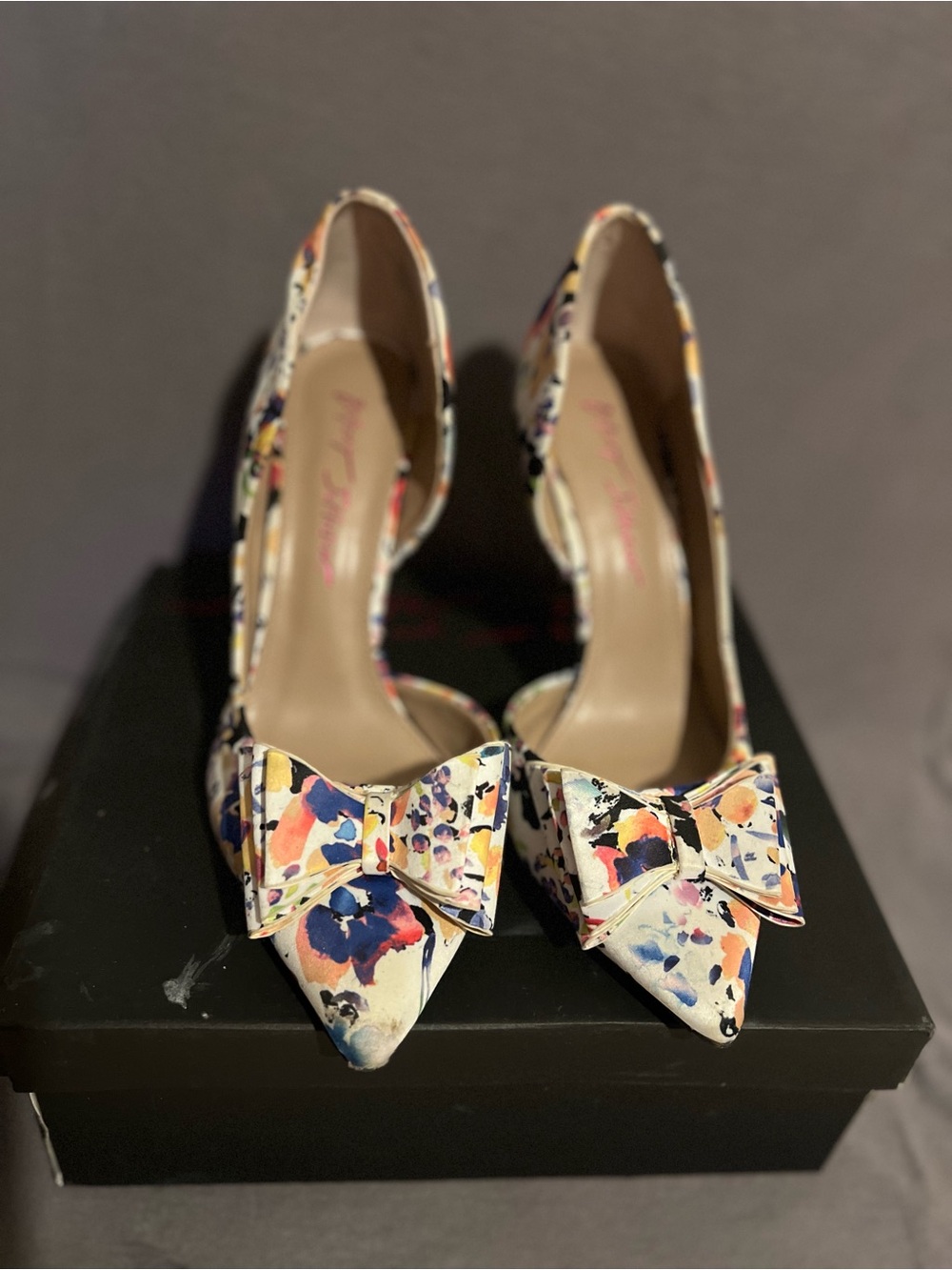 Betsey Johnson Floral Bow Pointed-Toe Heels in Cream, Blue, Pink
